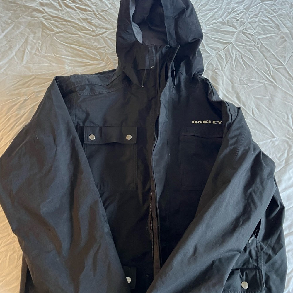 Oakley Black Performance Jacket with Hood and Zipper